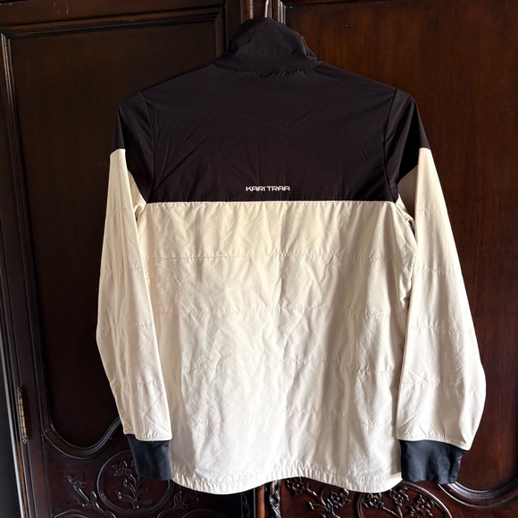 Kari Traa Black and Dk Cream 1/4 Zip Training Top - Picture 5 of 9